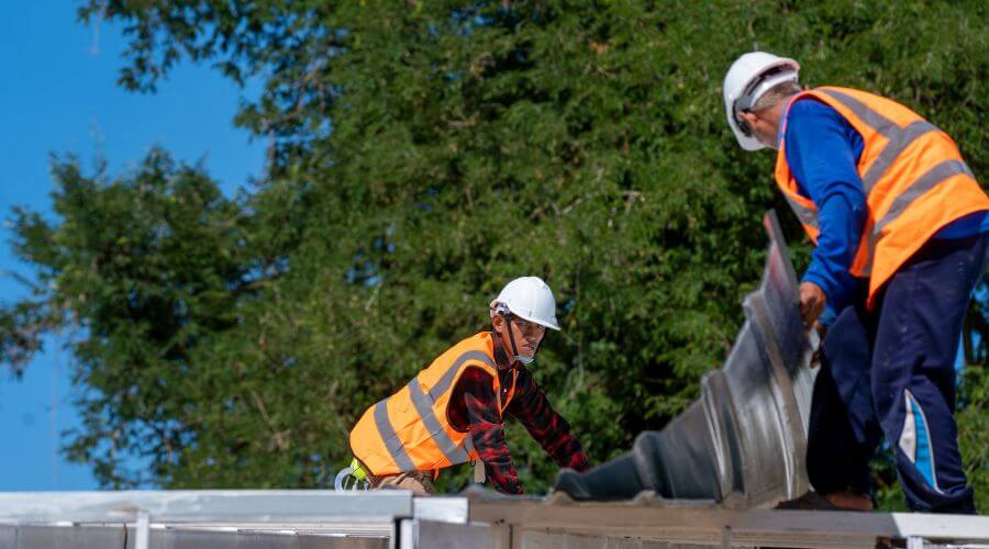 Roof maintenance in McCamey, TX
